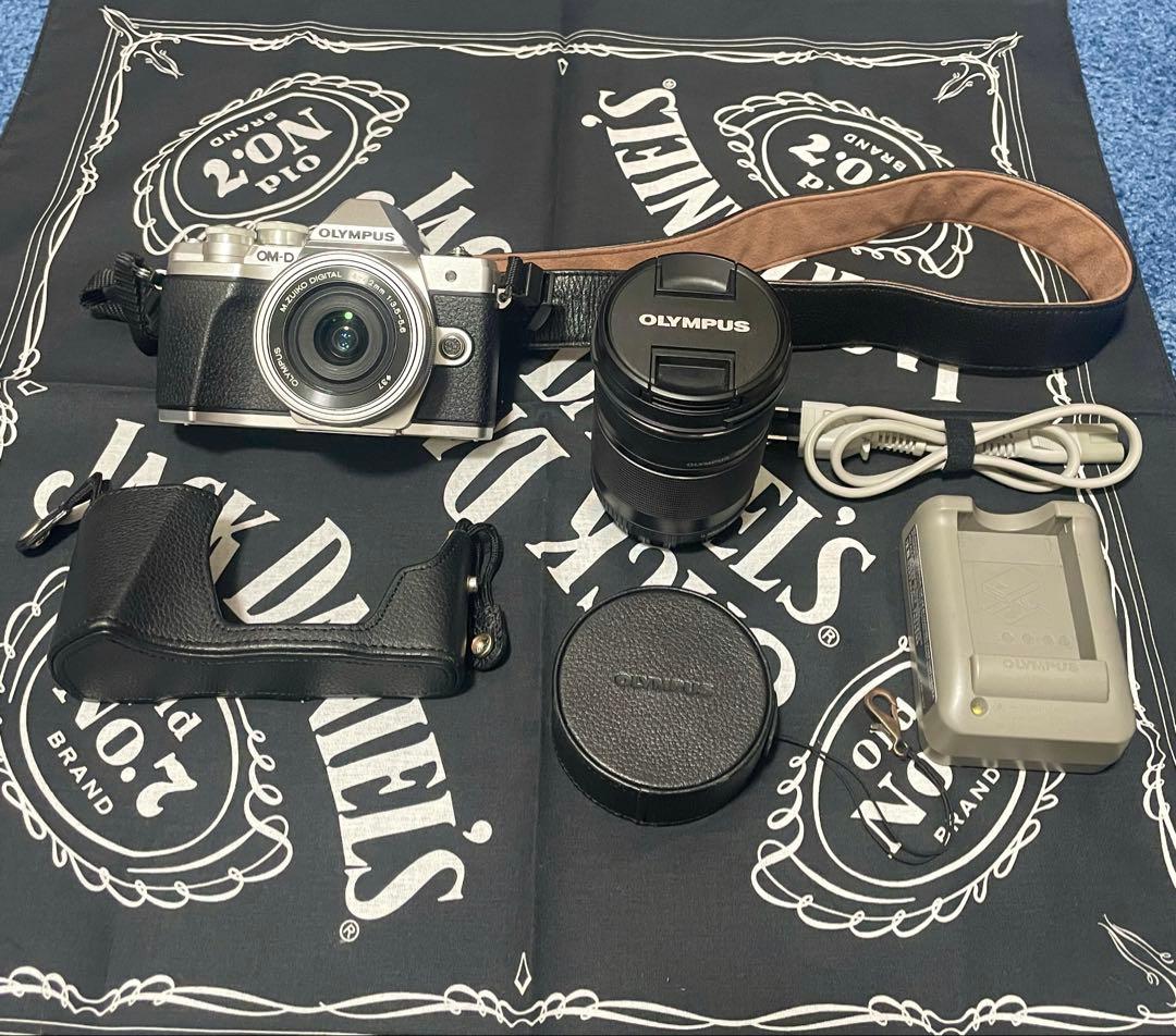 OLYMPUS ミラーレス一眼カメラ OM-D E-M10 MarkIII EZ
