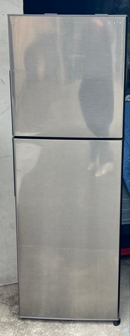 シャープノンフロン冷凍冷蔵庫 SJ-D23D-S 2018年