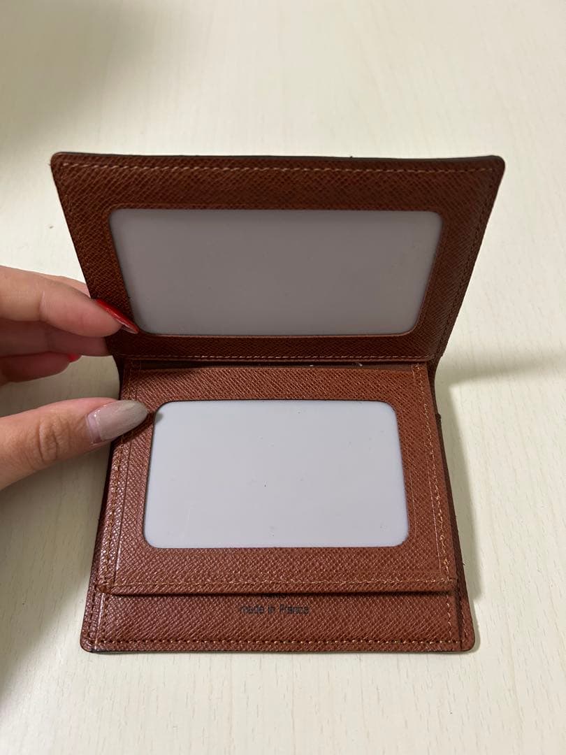 ルイヴィトン パスケース 名刺入れ【新品未使用】
