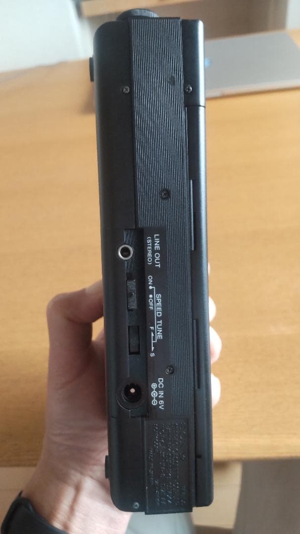 SONY ウオークマン　プロフェッショナル　初期型