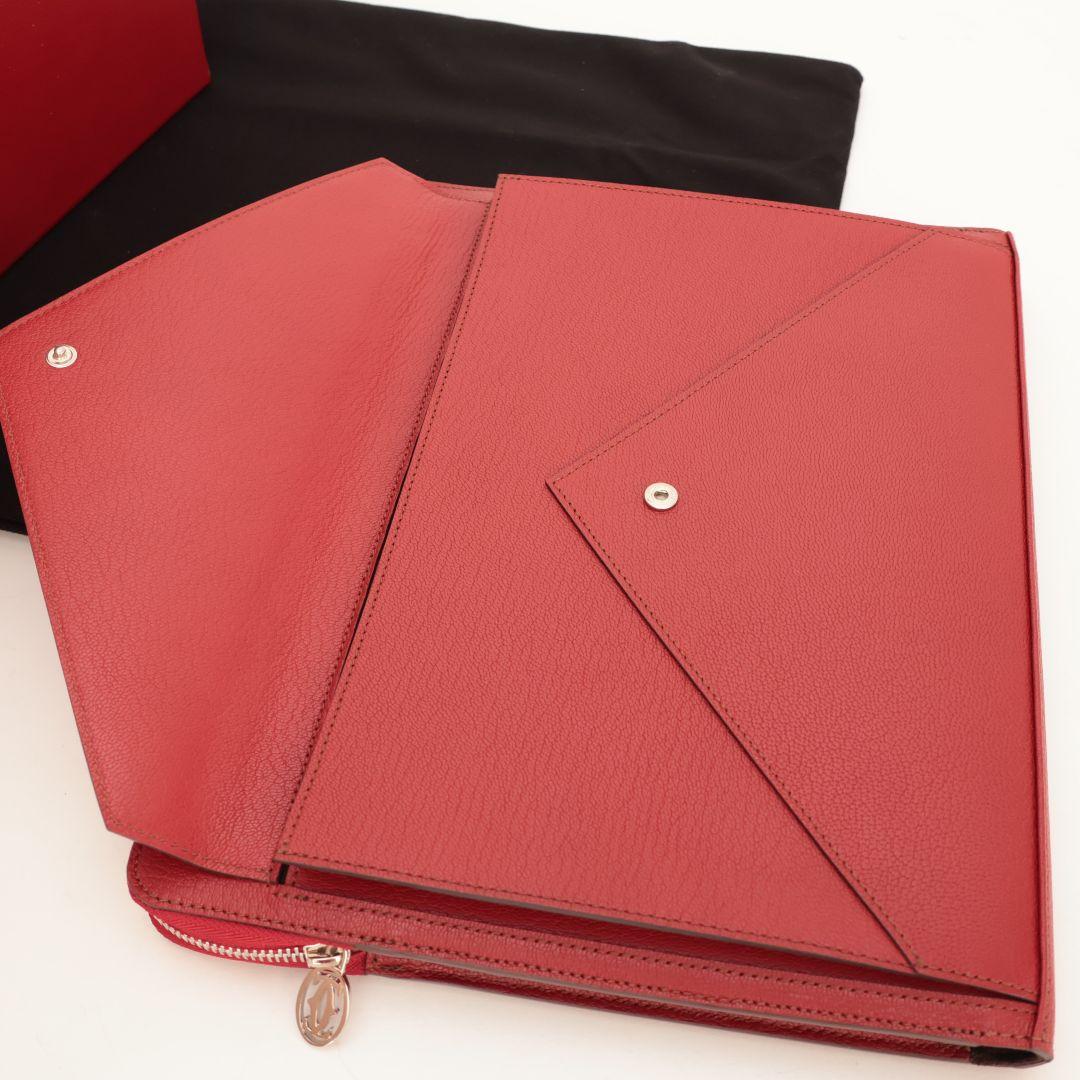 新品未使用 カルティエ Cartier レッド クラッチバッグ