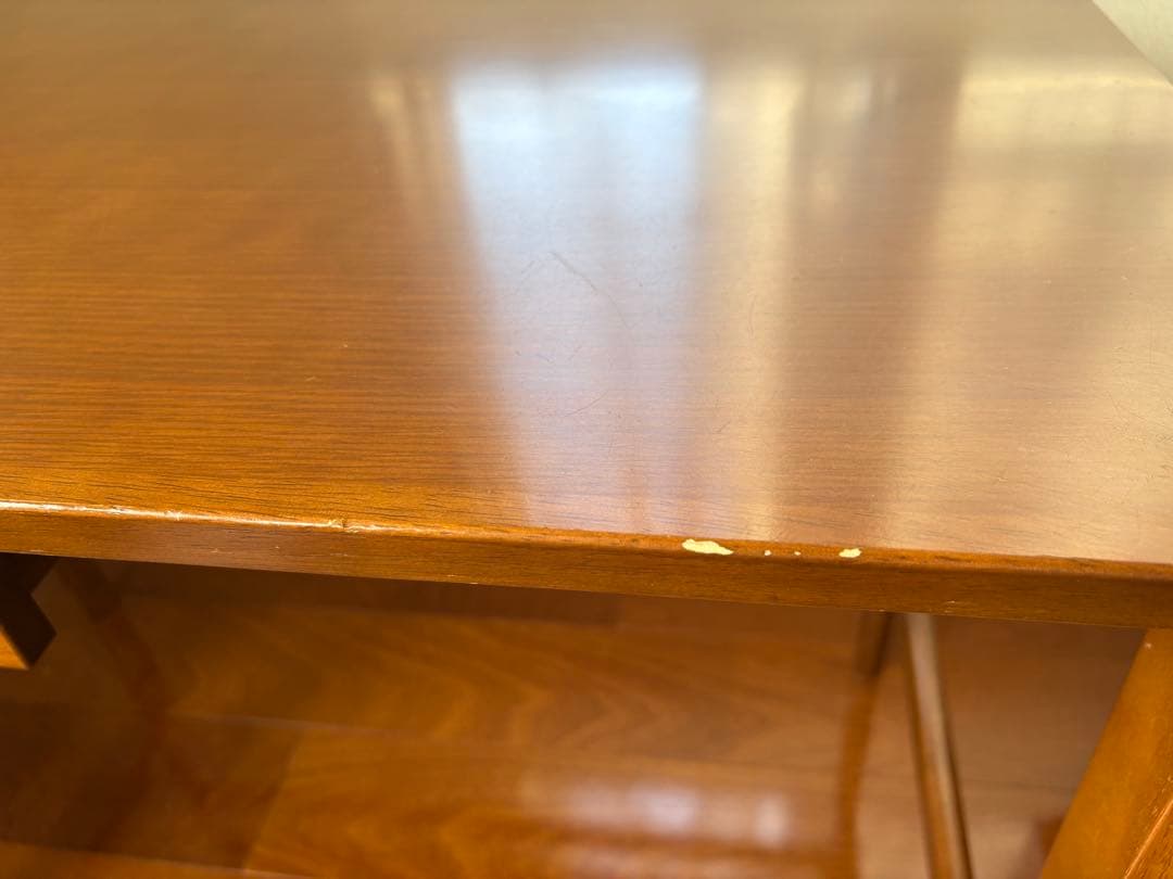 き*ど様 【格安出品中】カリモク60 デスク／送料込み