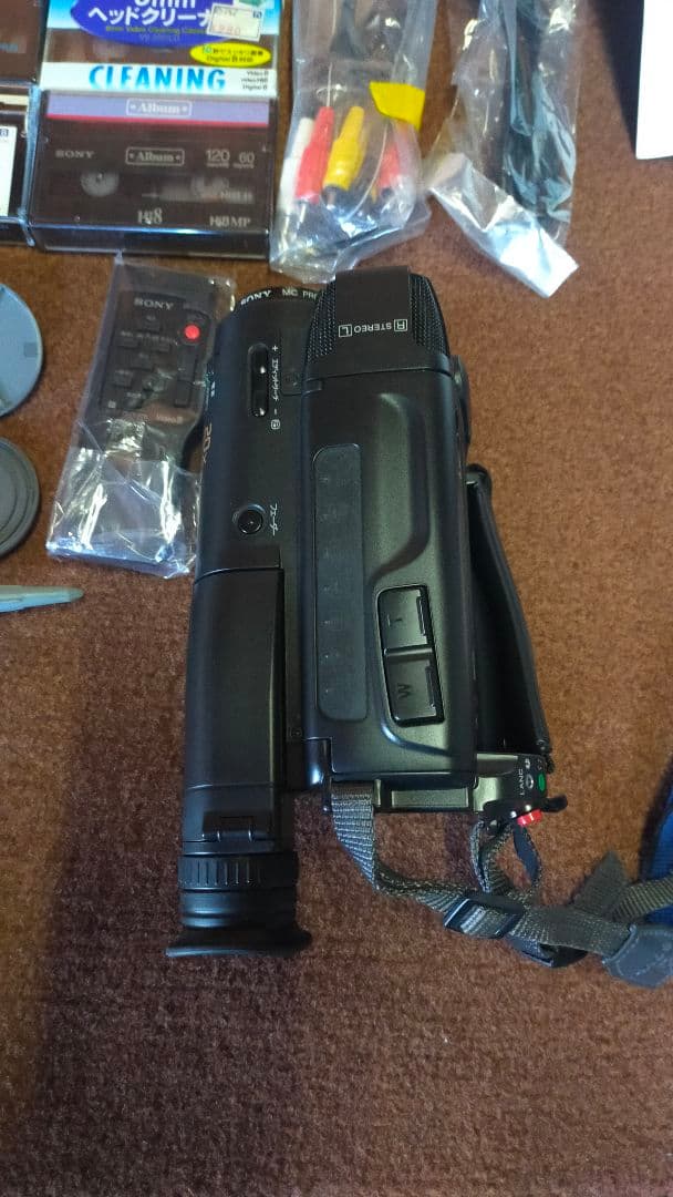 超美品 SONY Hi8 HANDYCAM CCD-TR850 動作確認済み