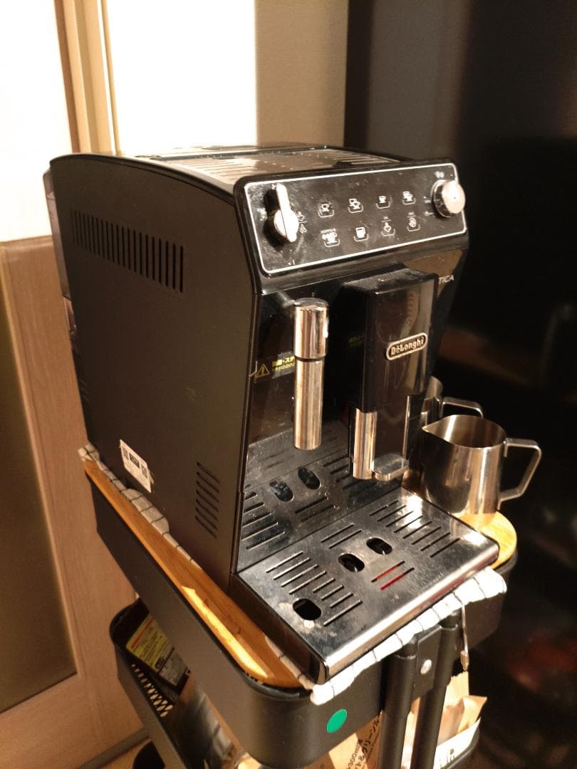 DeLonghi AUTENTICA エスプレッソマシン