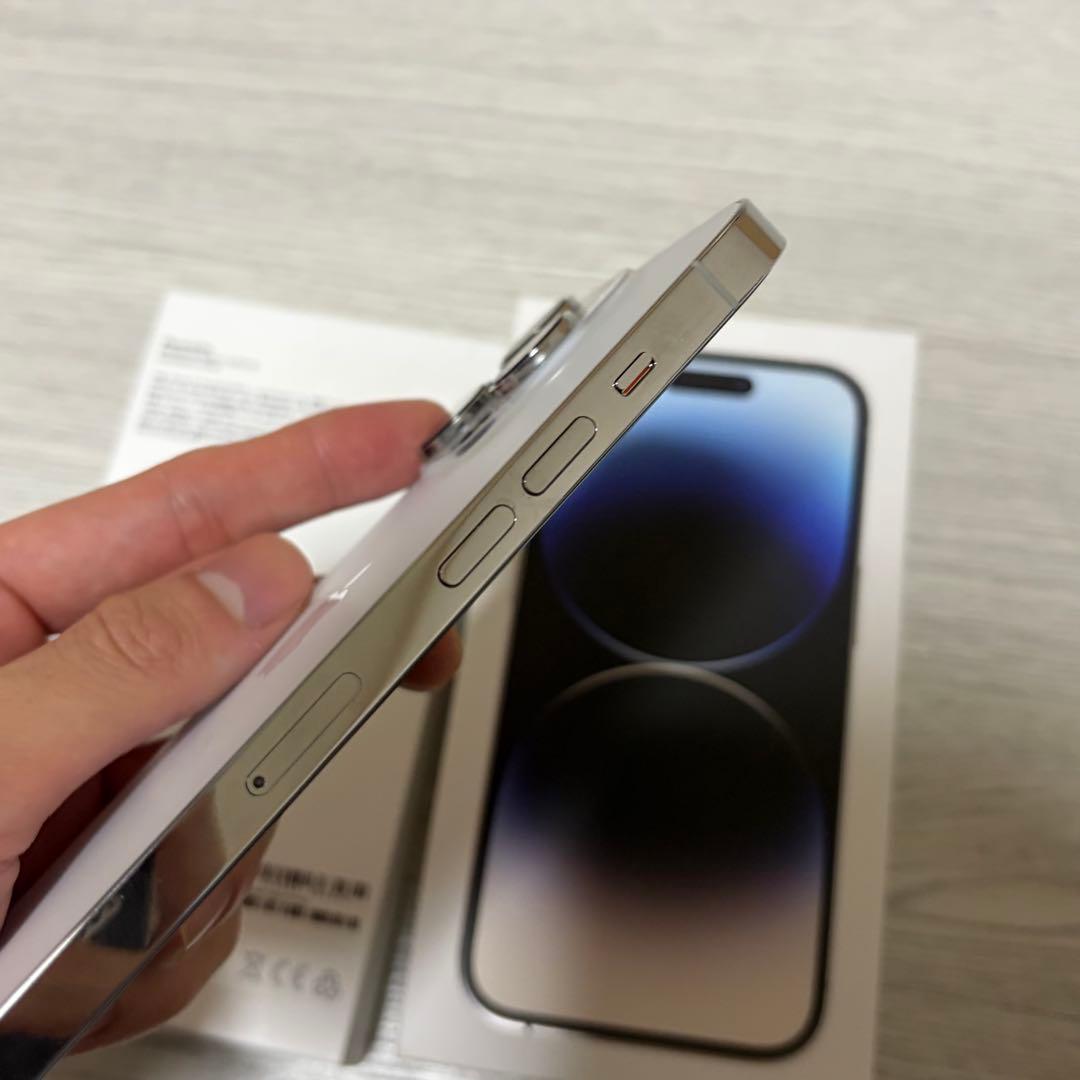 iPhone14pro 本体 SIMフリー シルバー