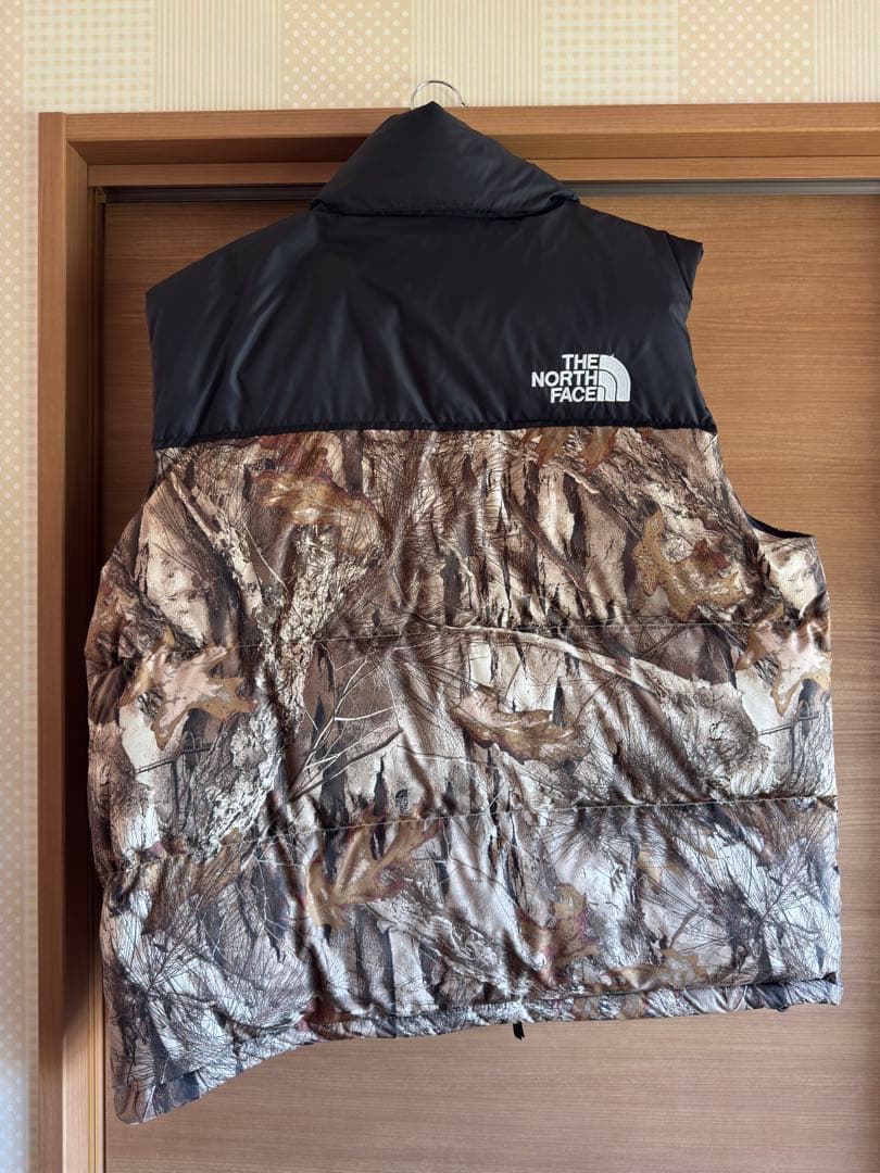 ノースフェイス 枯葉柄　US限定　ダウンベスト