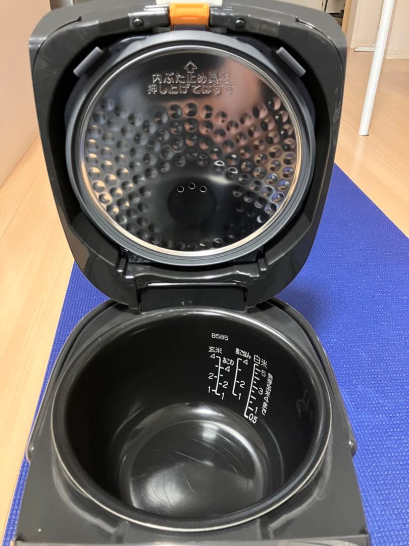 象印 IH炊飯器5.5号炊き！　NW-VJ10 2025年製