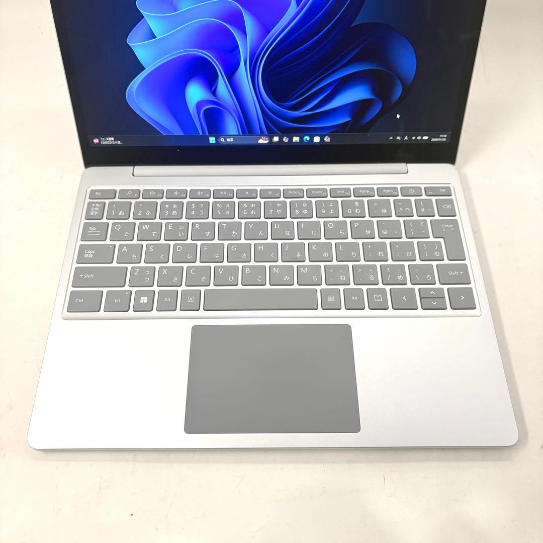 使用少ない美品！Surface Laptop Go2 256GB 上位モデル！
