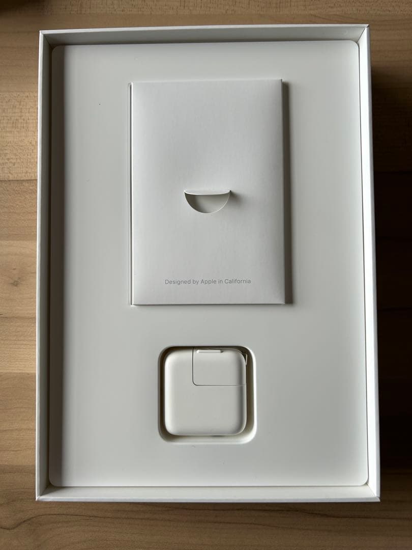 Apple iPad Wi-Fi 32GB シルバー