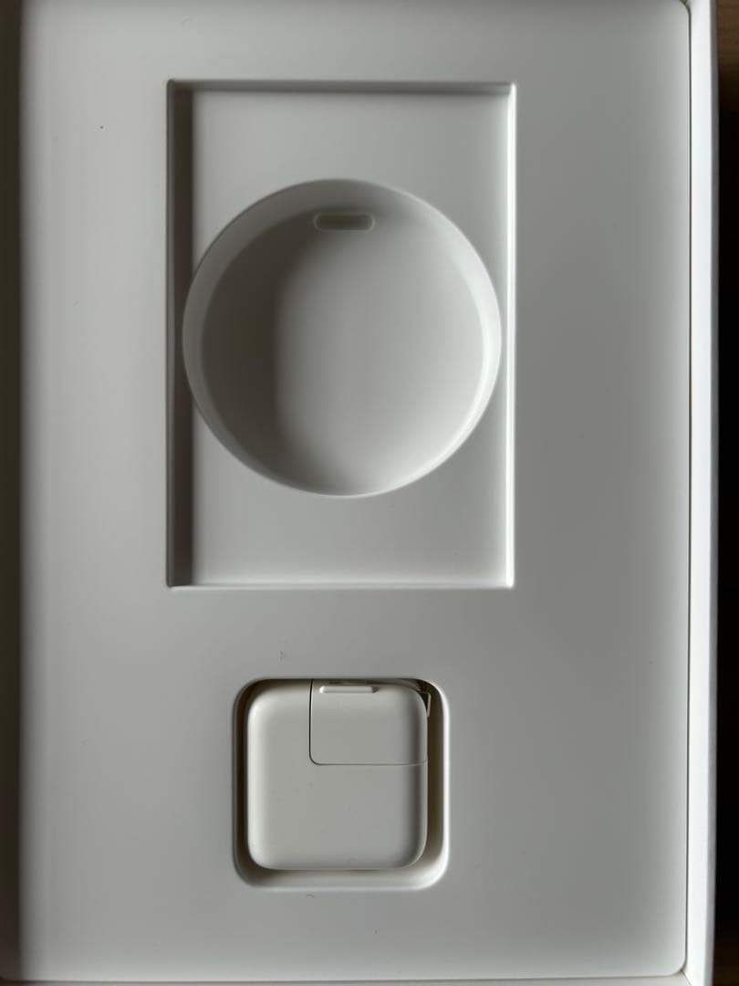 Apple iPad Wi-Fi 32GB シルバー