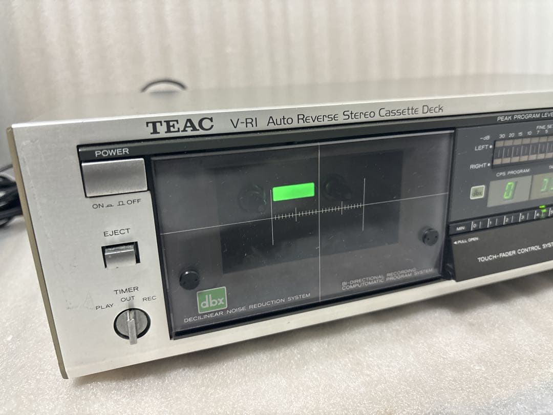 希少！カセットデッキ　TEAC V-R1