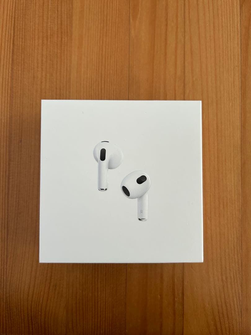 Lightning 充電ケース付き AirPods 第3世代 フルセット