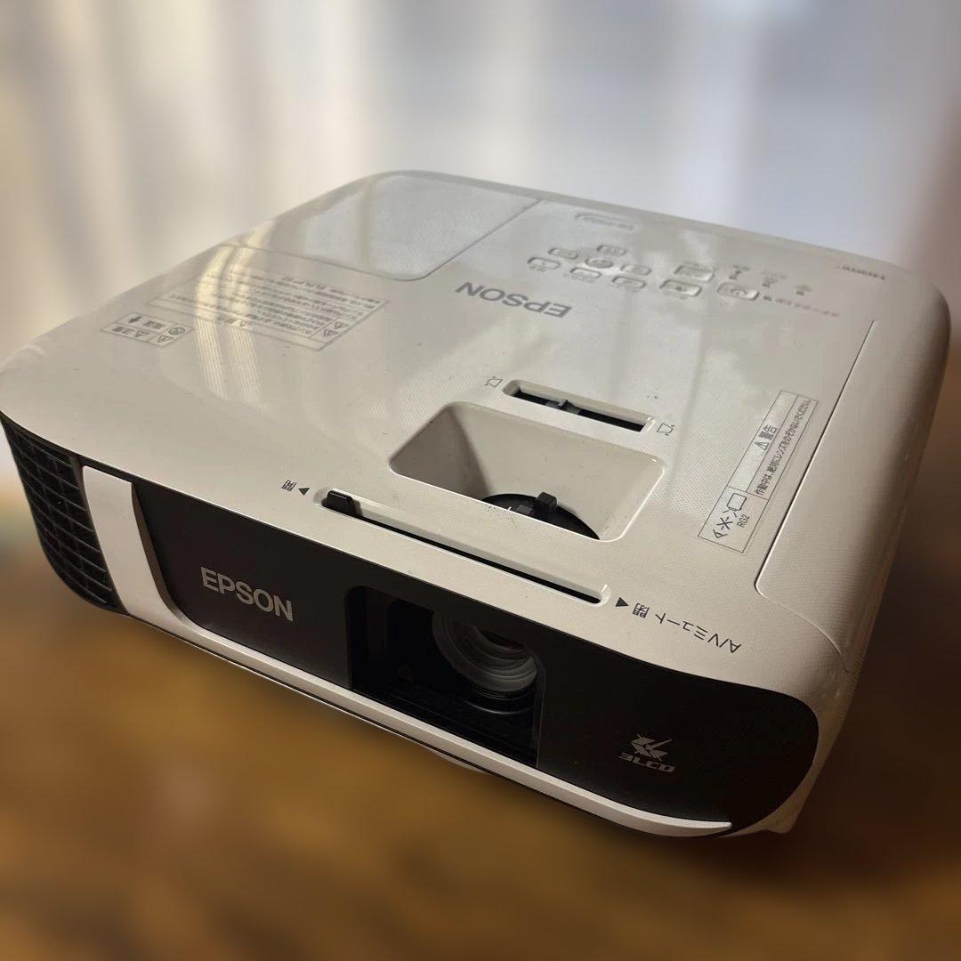 EPSON EB‑FH52 プロジェクター