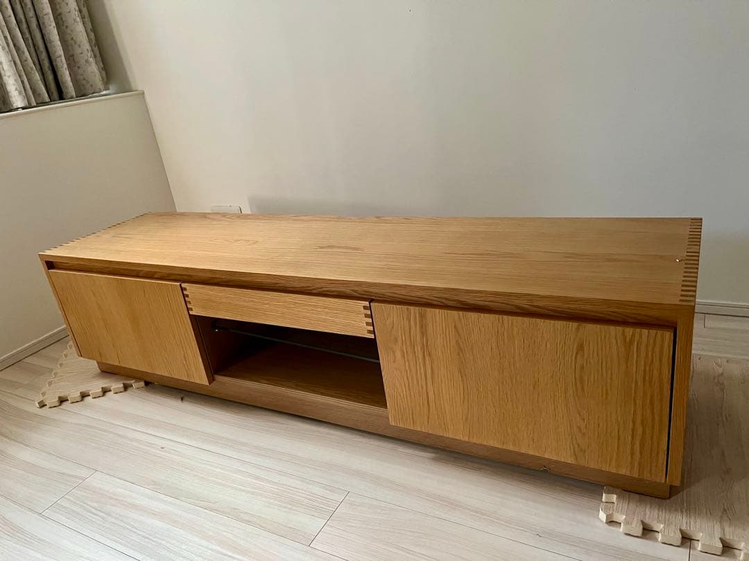 unico craff av board / ウニコTVボード