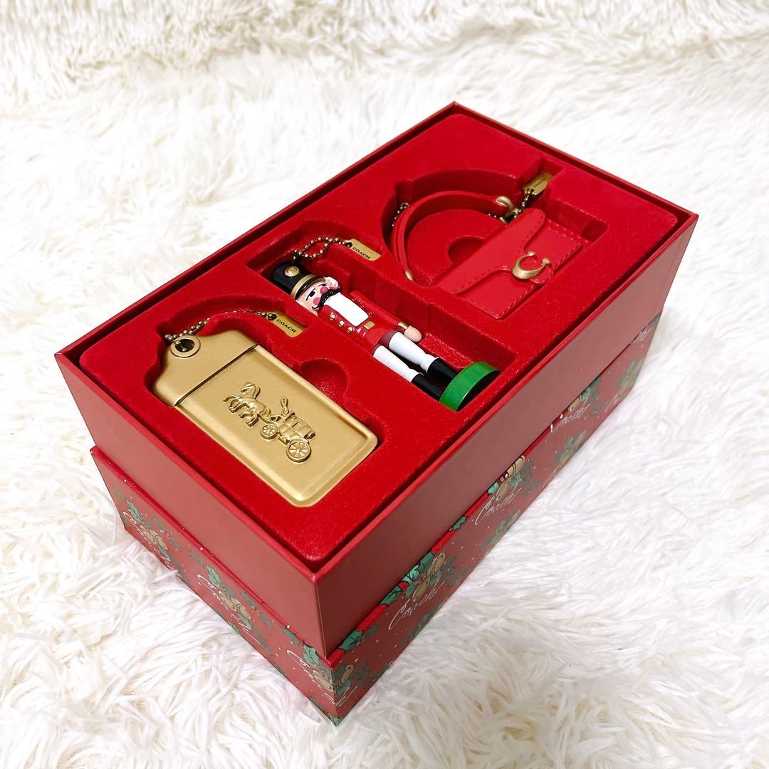 未使用級✨非売品✨COACH コーチ オーナメント チャーム クリスマス