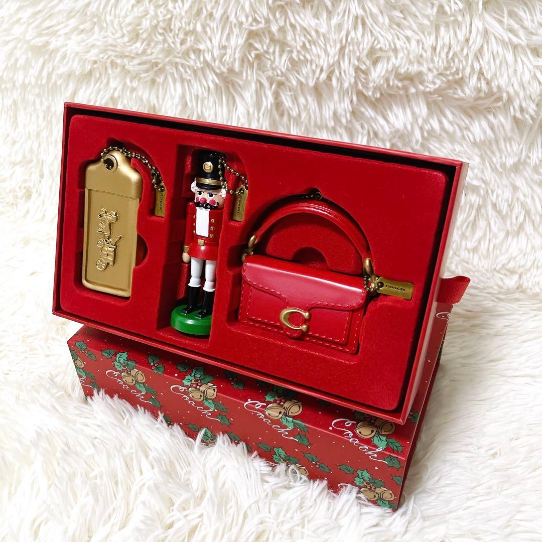 未使用級✨非売品✨COACH コーチ オーナメント チャーム クリスマス