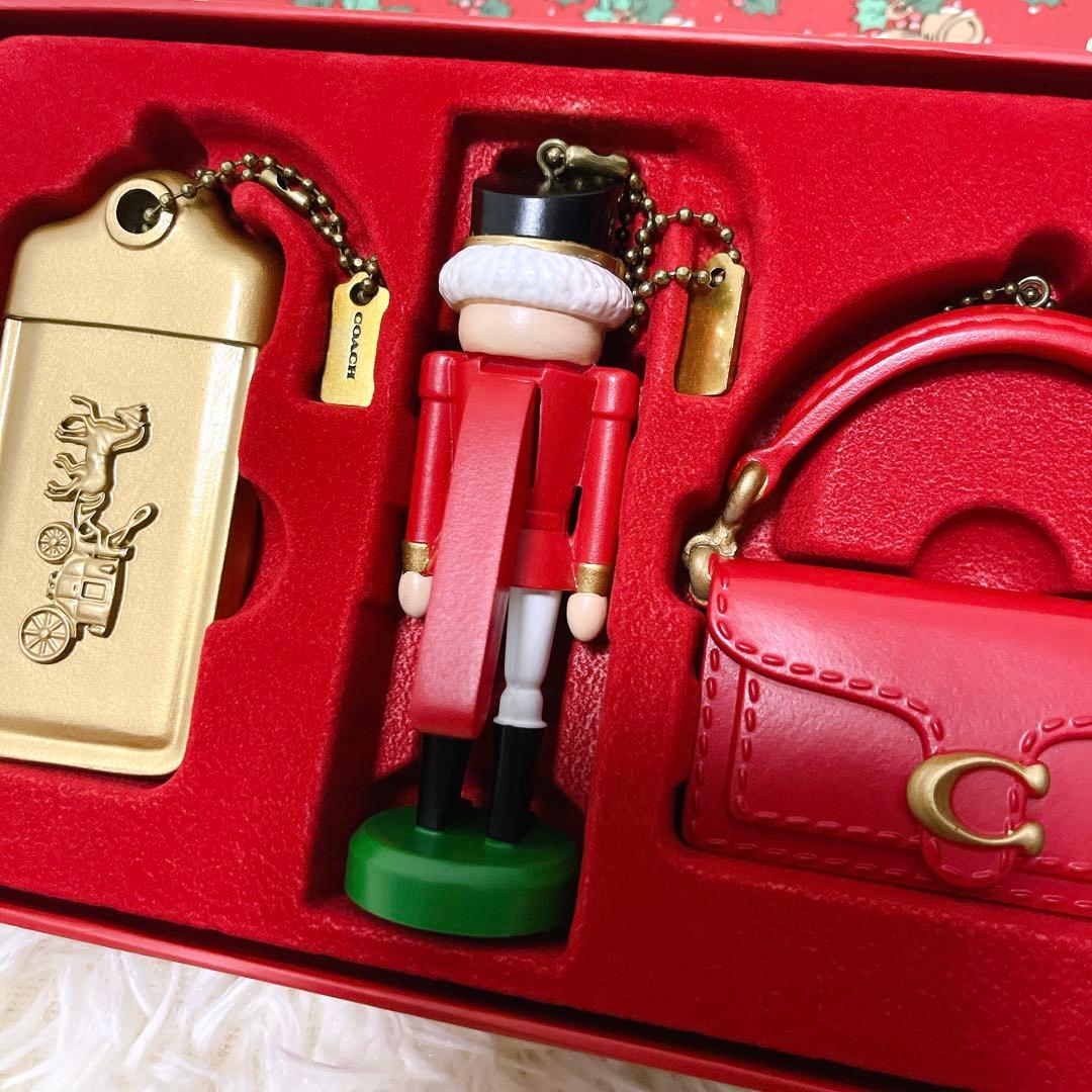 未使用級✨非売品✨COACH コーチ オーナメント チャーム クリスマス