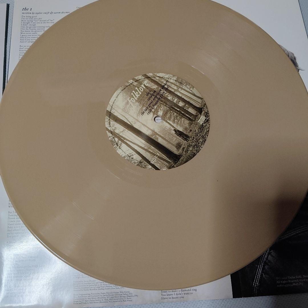 テイラースウィフト folklore ＆Evermore