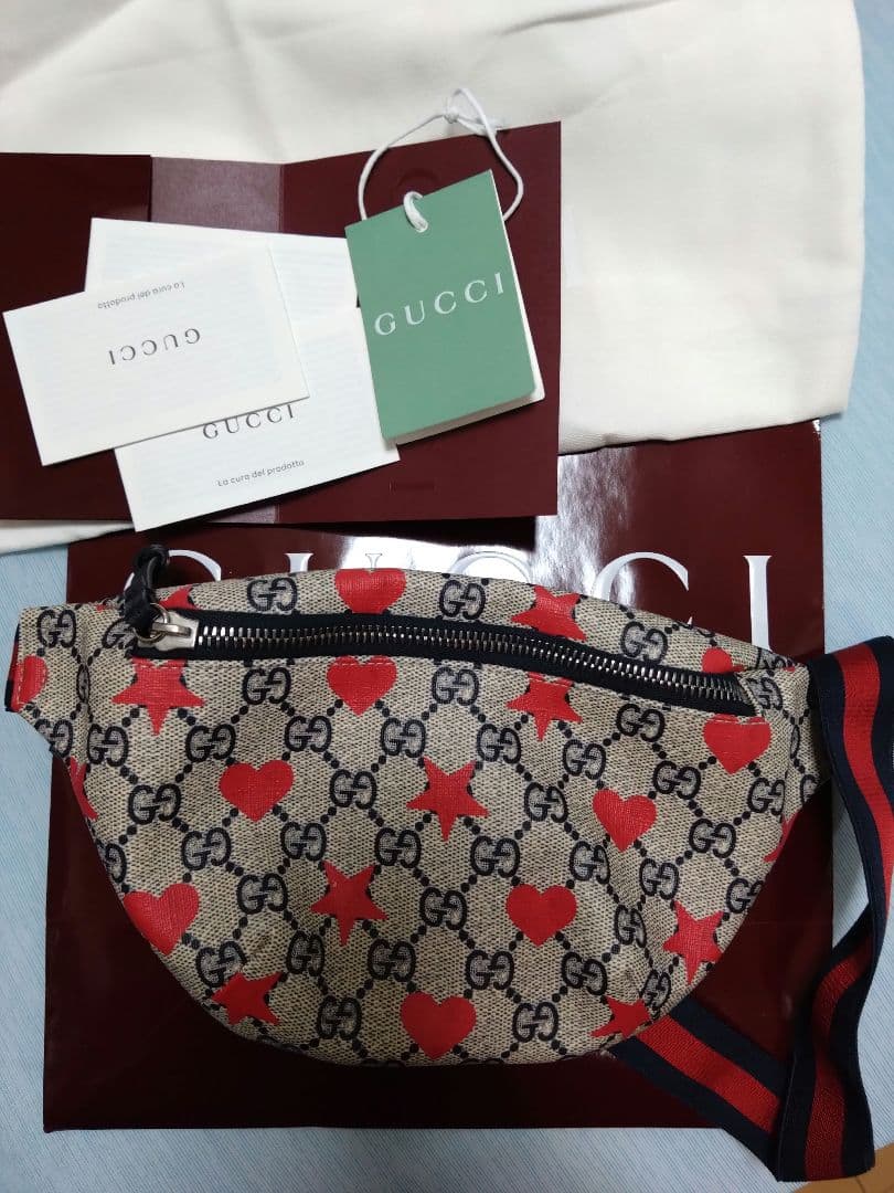 wk様GUCCI　グッチ　キッズ　バッグ　極美品　ボディバッグ