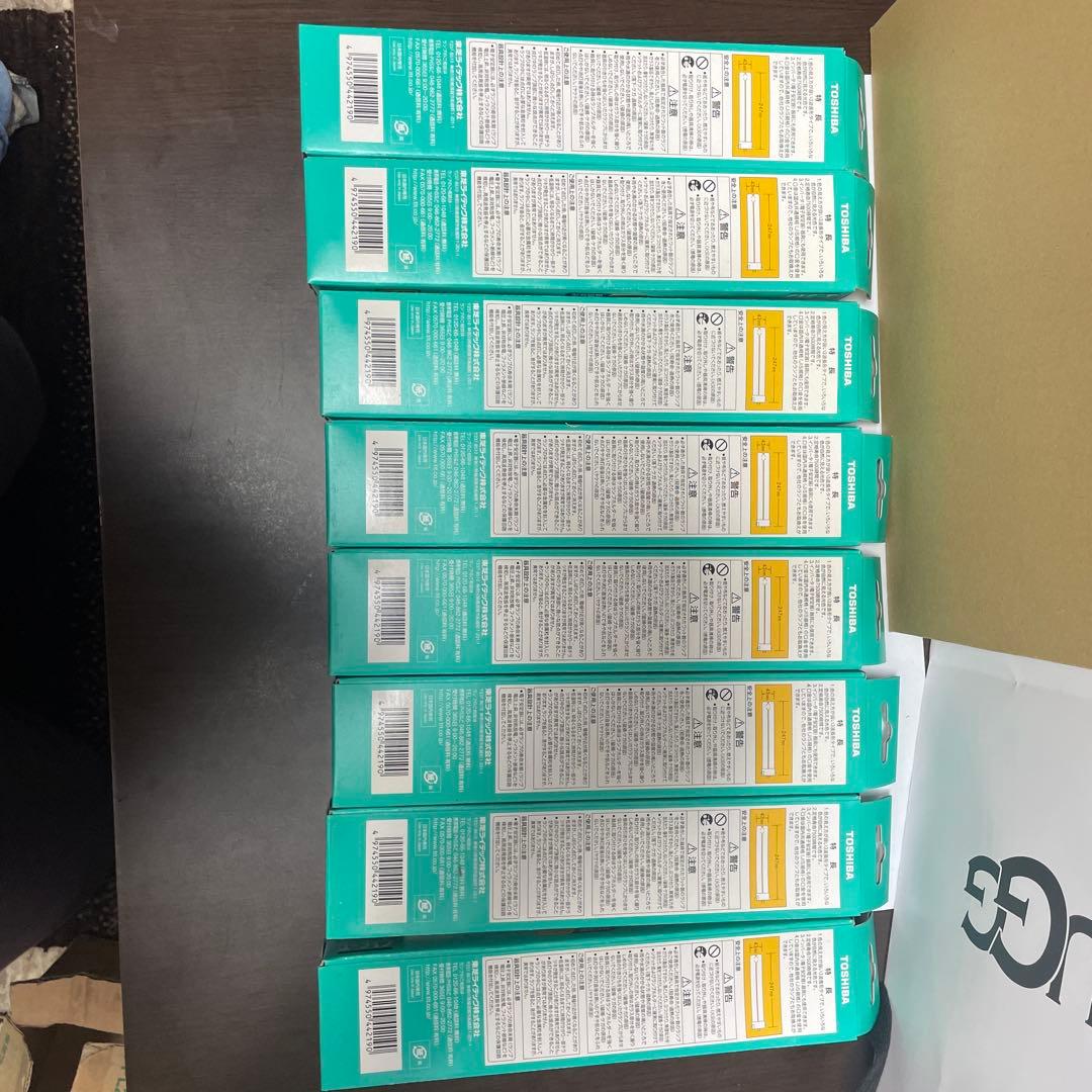 FPL27EX-N/2 コンパクト形蛍光ランプ　TOSHIBA 8本セット