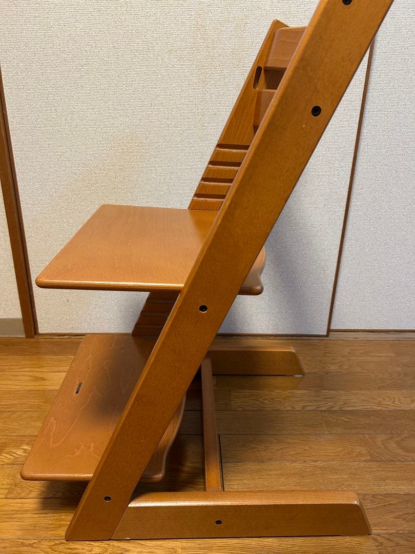 STOKKE ストッケ トリップトラップ　床の傷防止パッド付