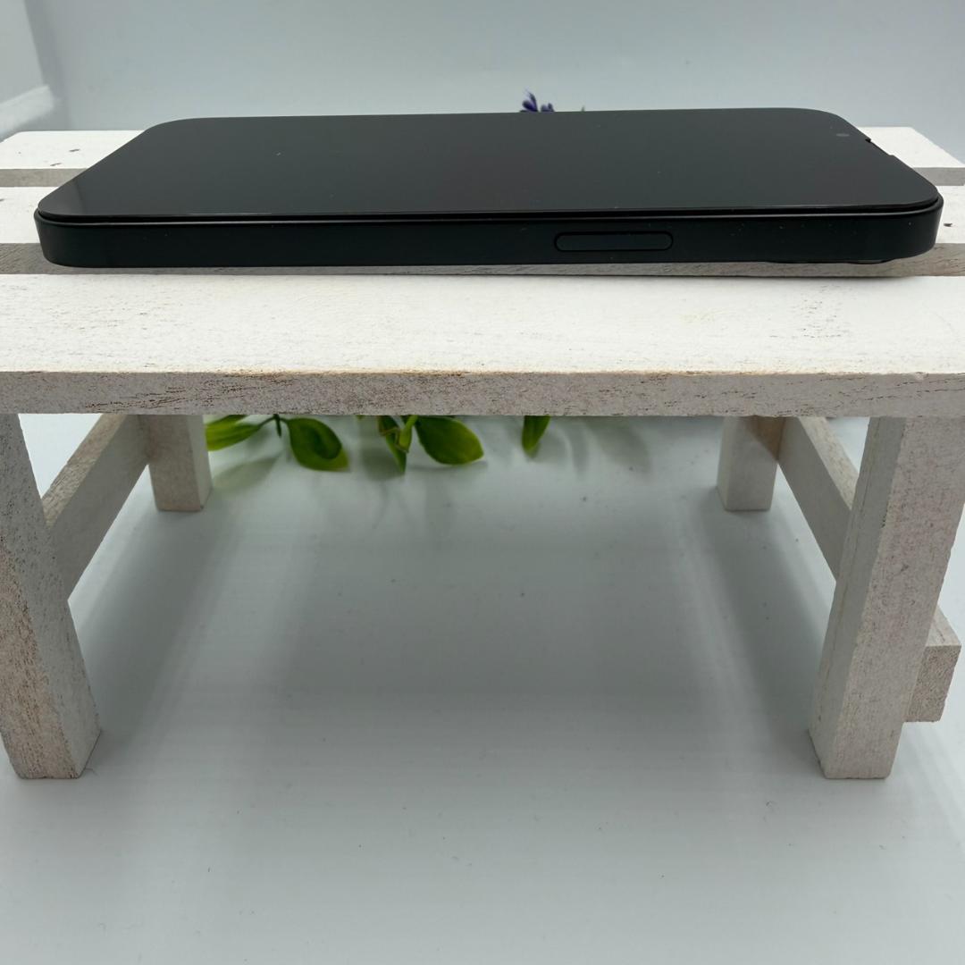 【美品】iPhone13 128GB ミッドナイト 383