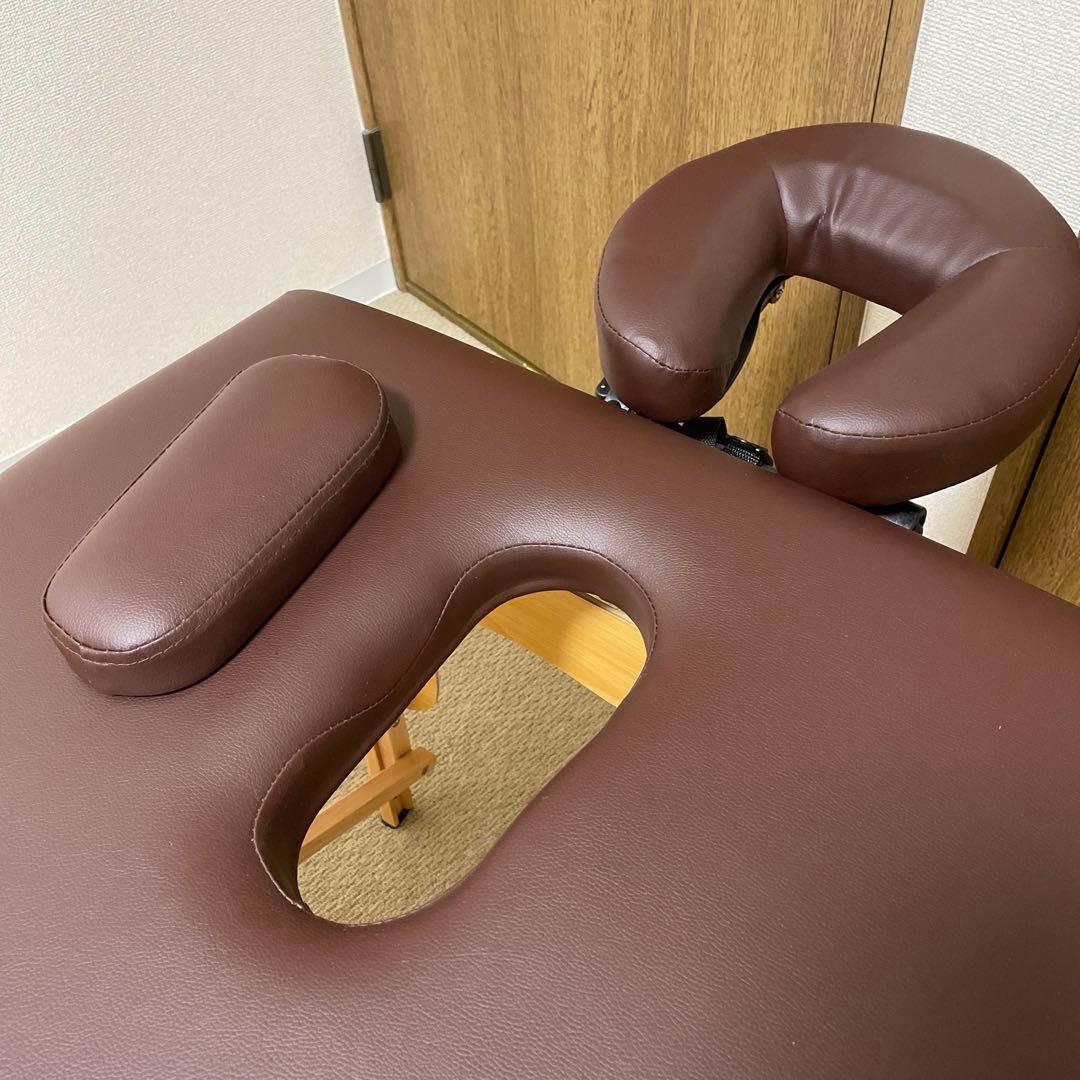 【幅70センチ】折りたたみ式　マッサージベッド　施術台　エステ　マッサージ