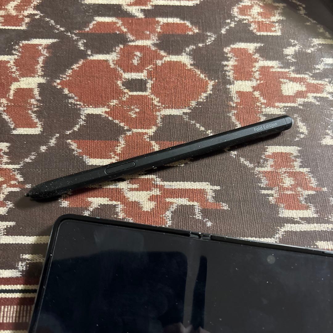 Samsung Galaxy Z Fold4 au SIMフリー sペン付き