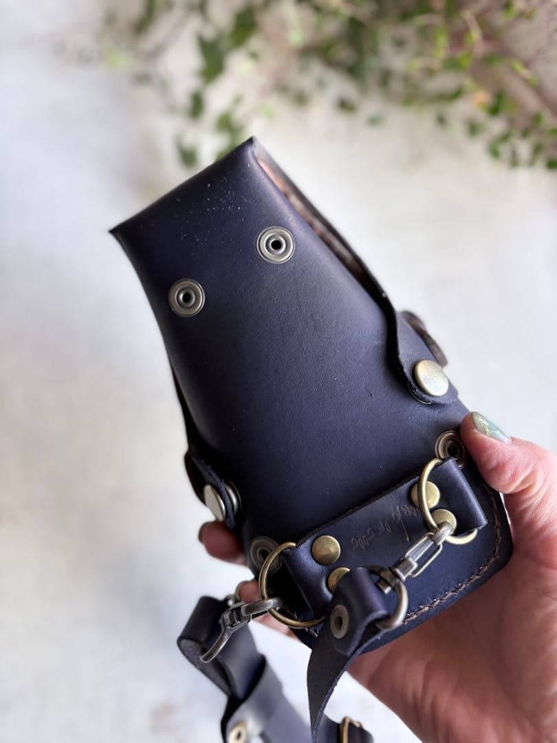 手染め藍ブルー、ハラコゼブラのシザーケース