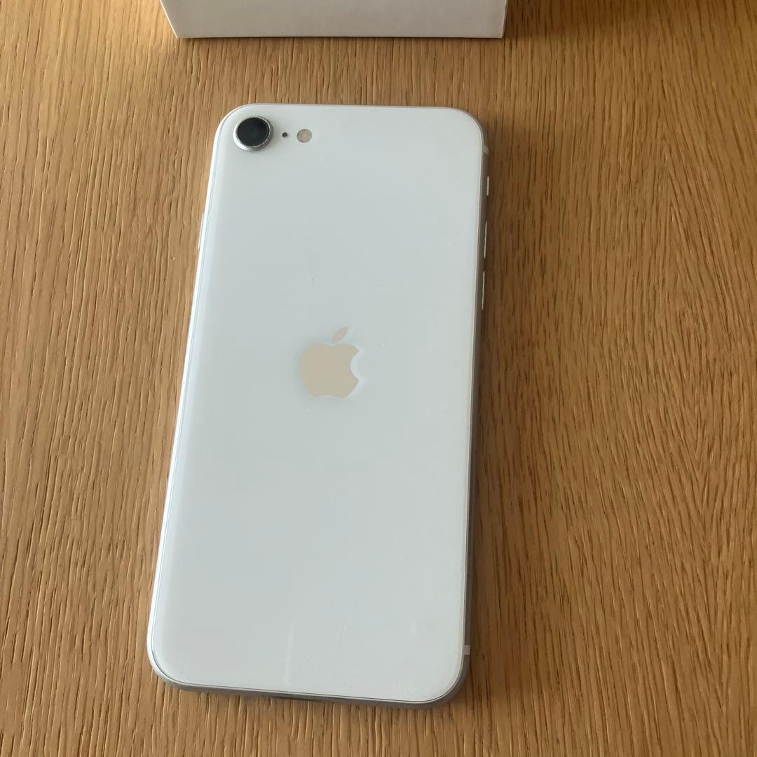 Apple iPhone SE2 (第2世代) 64GB ホワイト