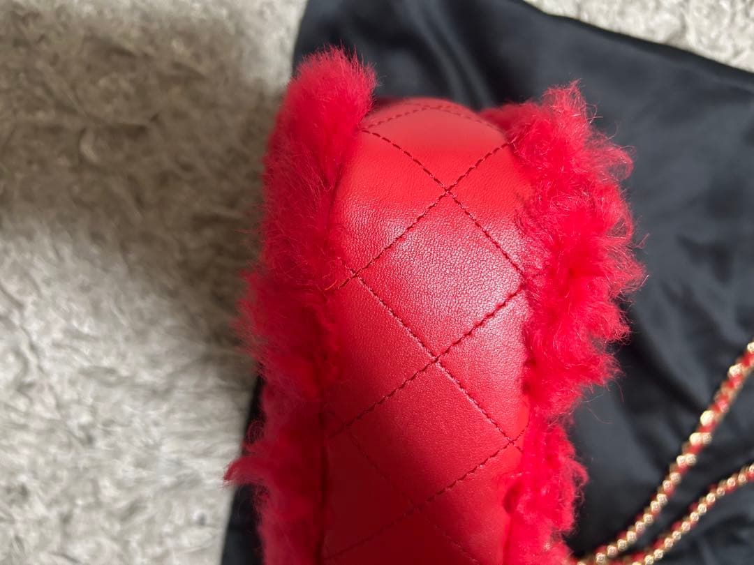 ⑩ノベルティ　ファー　ショルダー　赤