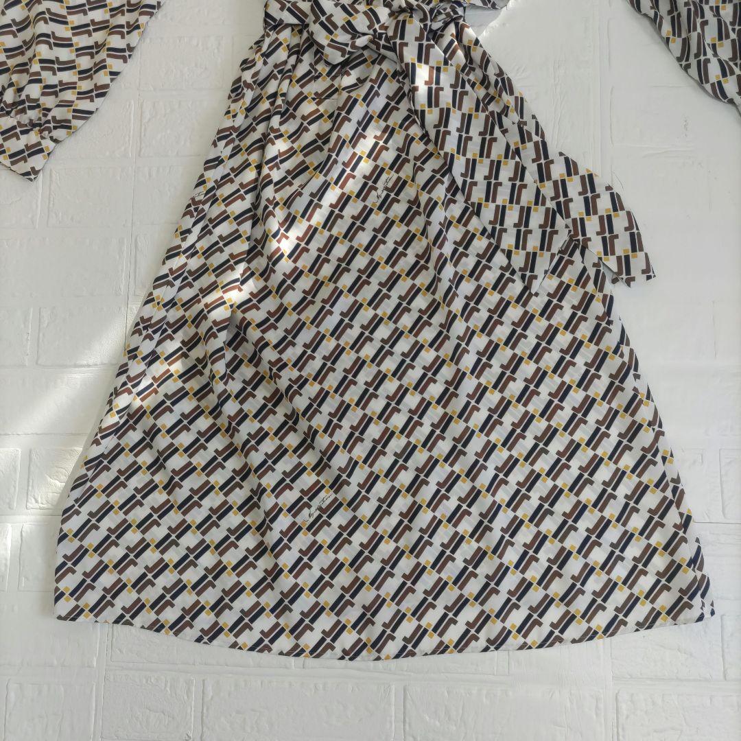 専用✨美品✨Aquascutum　アクアスキュータム　アブストラクトプリント