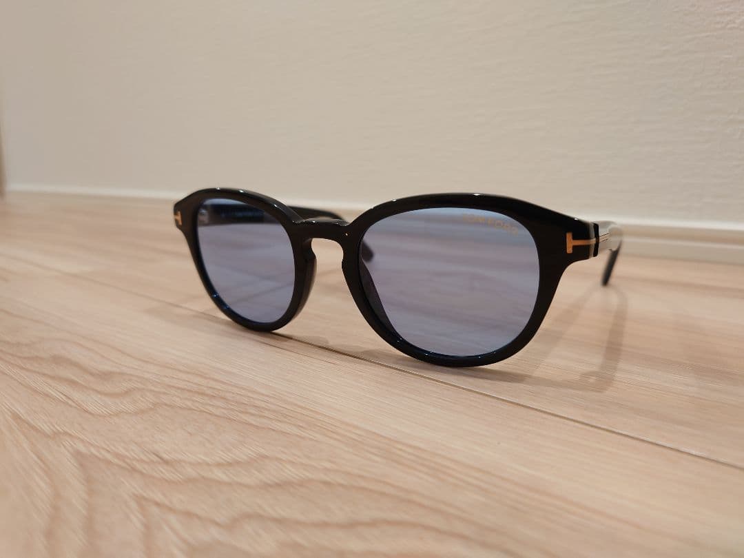 トムフォード　TF0521 ブラック01V 超人気商品