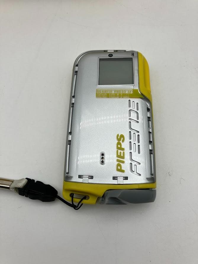 美品　動作品　PIEPS フリーライド ビーコン　トランシーバー　アバランチ4