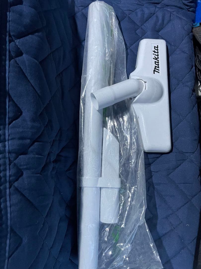 マキタ掃除機　CL181FD 18V