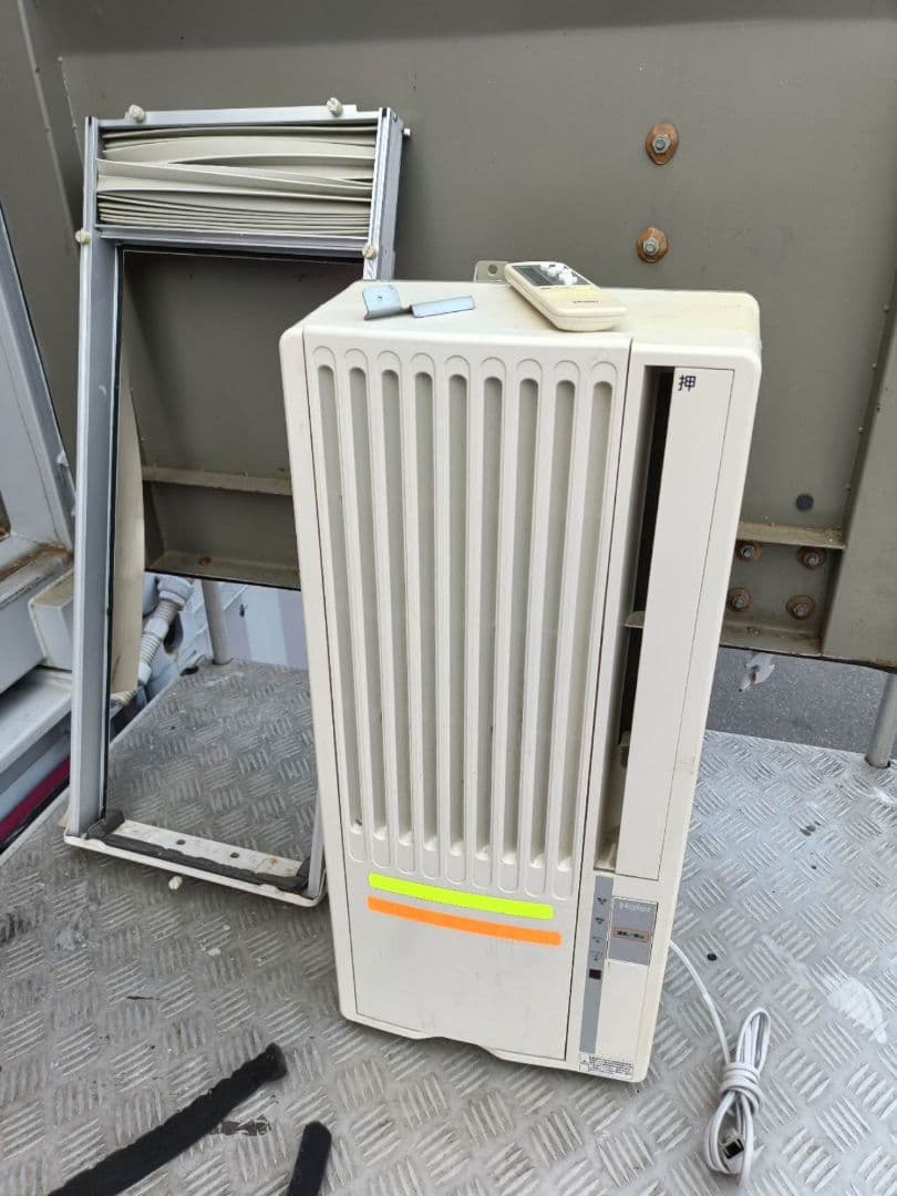 Haier 窓用エアコン ホワイト