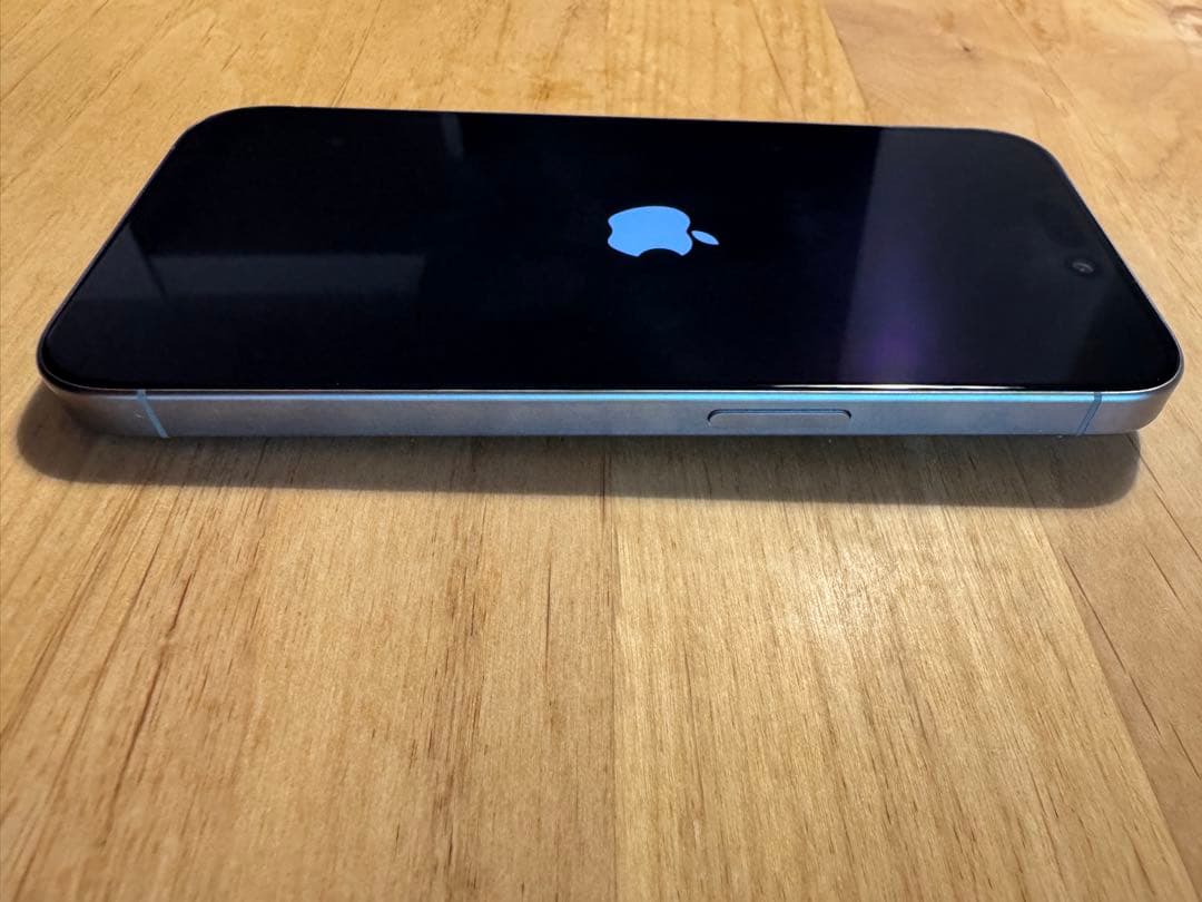 iPhone 15 Pro 128GB ナチュラルチタニウム SIMフリー