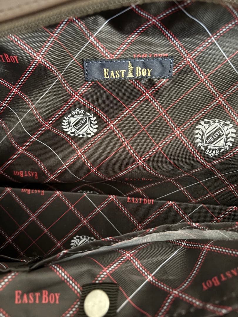 【美品】EASTBOYイーストボーイスクールバッグ　合皮　ブラウン　まる