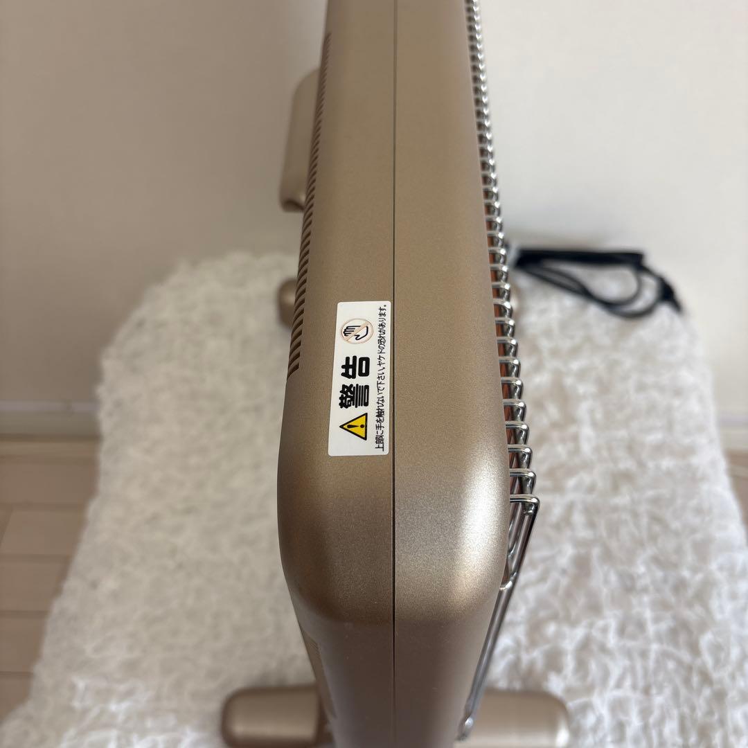 サンルミエ　エクセラ7 N700L-GR 遠赤外線暖房器 日本製