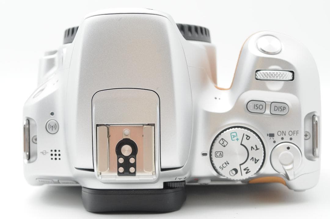 ☆新品級⑦☆ハロウィンSALE☆ Canon EOS Kiss x9 ダブル