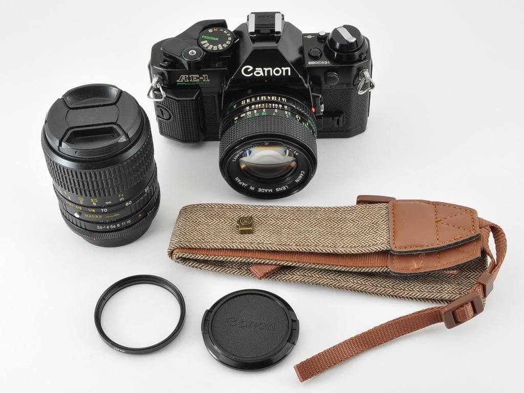 キヤノン AE-1 PROGRAM NFD 50/ f1.4 35-70 完動品