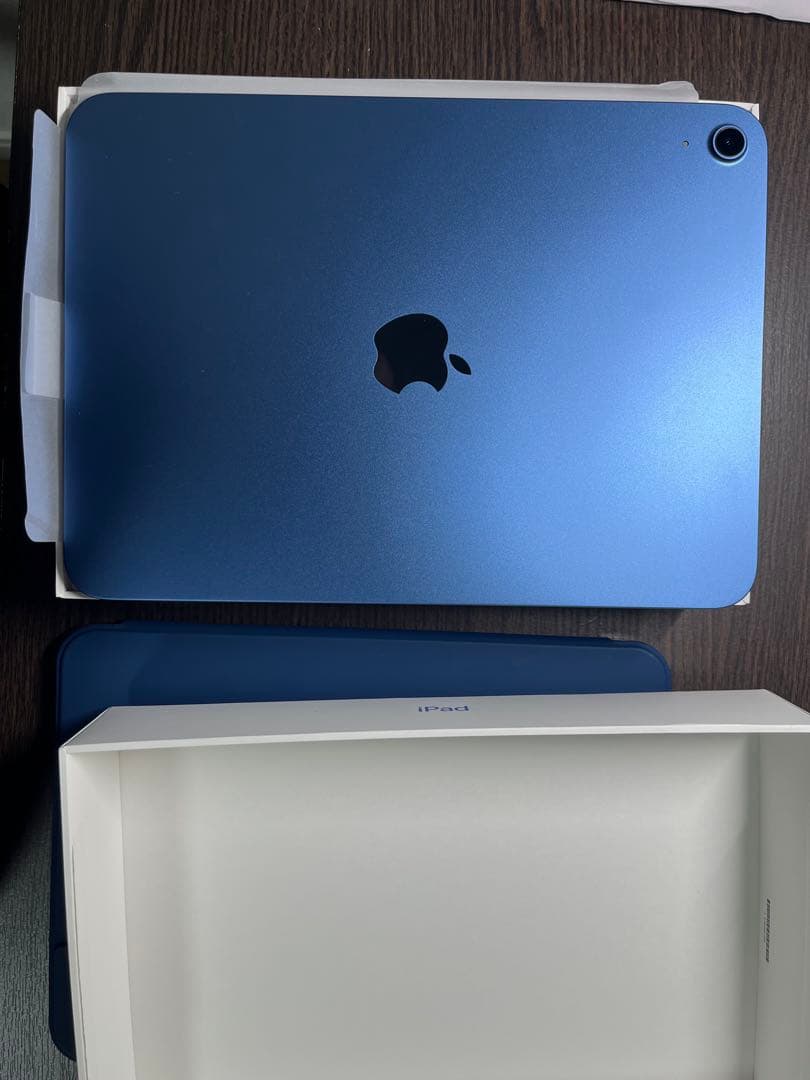 iPad (A16) 128GB Wi-Fi 本体、ケース互換ペンシルセット