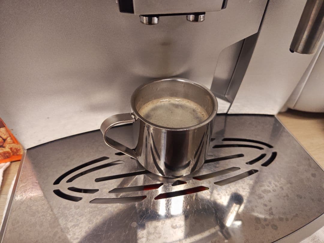 【レア・生産終了】DeLonghi Magnifica 全自動コーヒーマシン