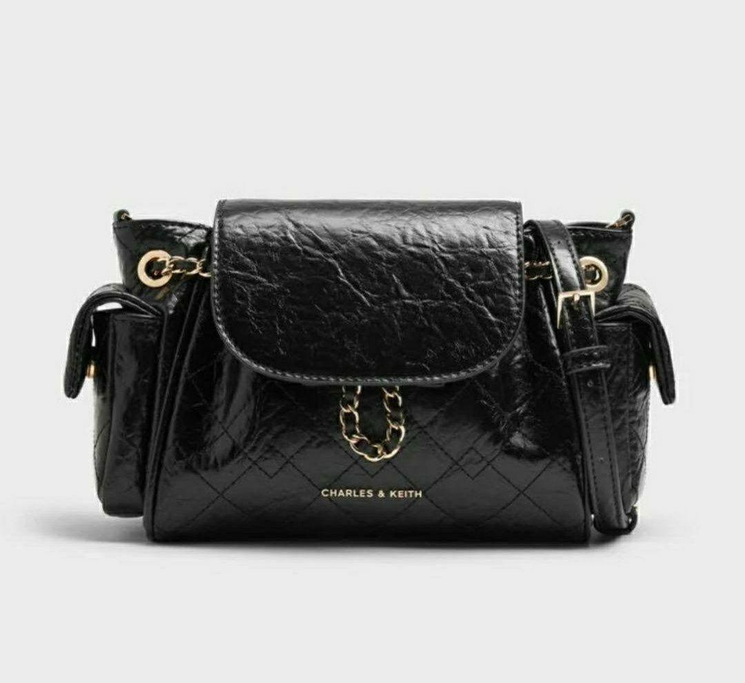 CHARLES&KEITH Duoドゥオ ツーウェイフロントフラップバックパック