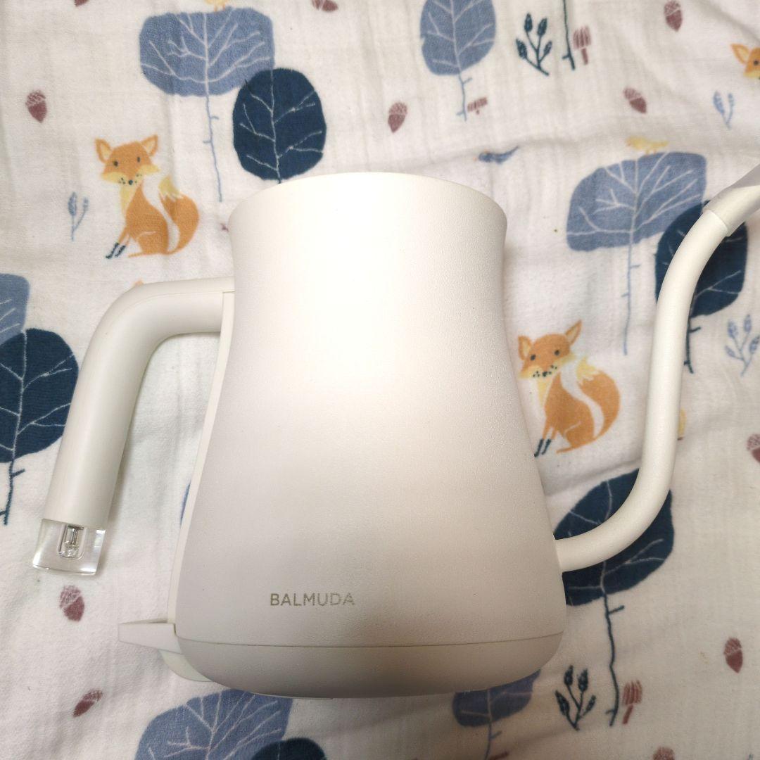 BALMUDA バルミューダ 電気ケトル ホワイト 白 K07A