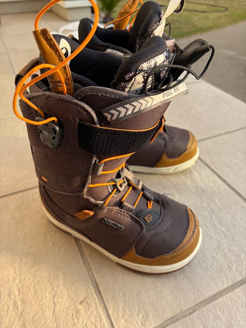 DEELUXE スノーボード ブーツRAY 22.5cm ディーラックス