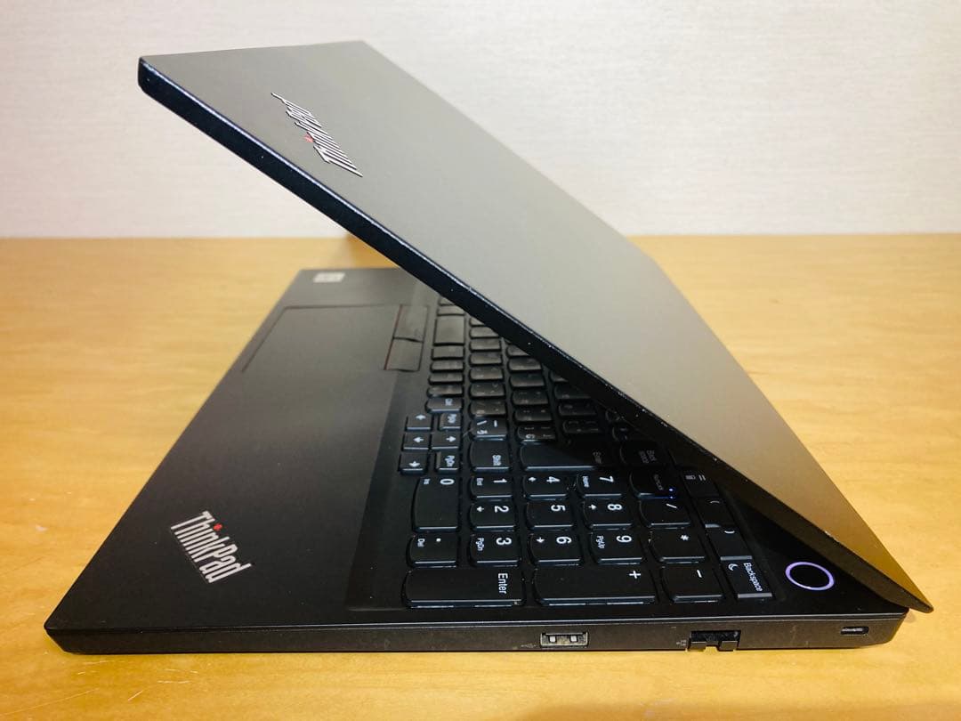 Thinkpad E15/メモリ16GB/CPUi7/office2024