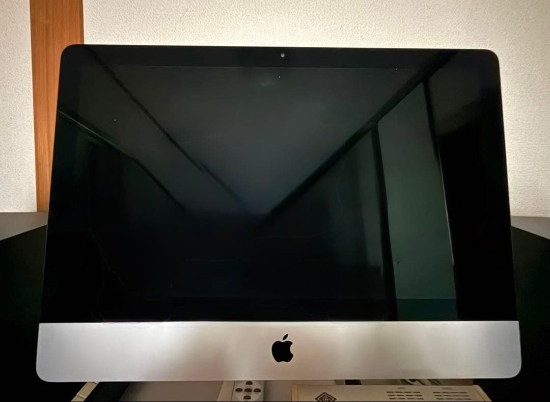 Macデスクトップ Apple iMac (Retina 4K, 21.5-Inch, 2019)