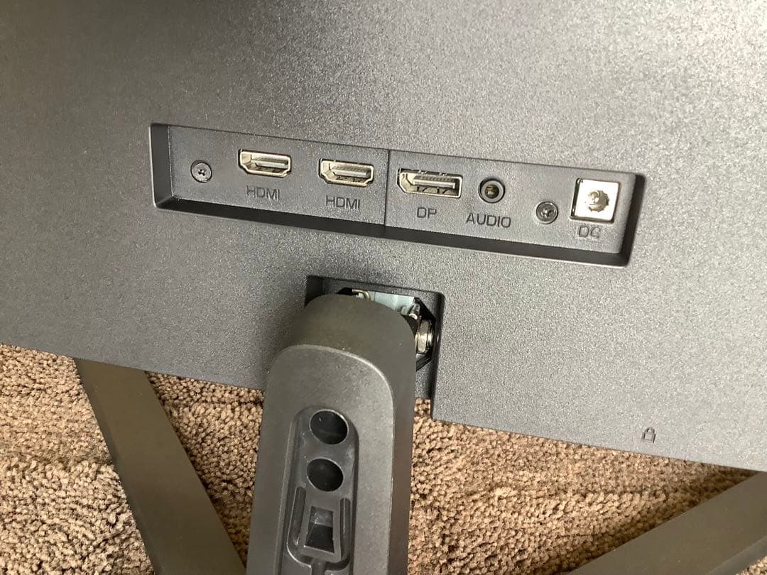 KOORUI 24E4 24インチ ゲーミングモニター