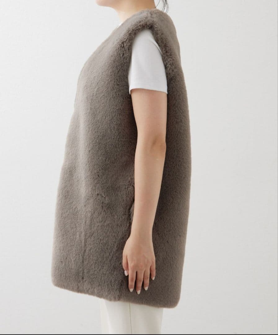 【THE PAUSE】ファーVネックジレ